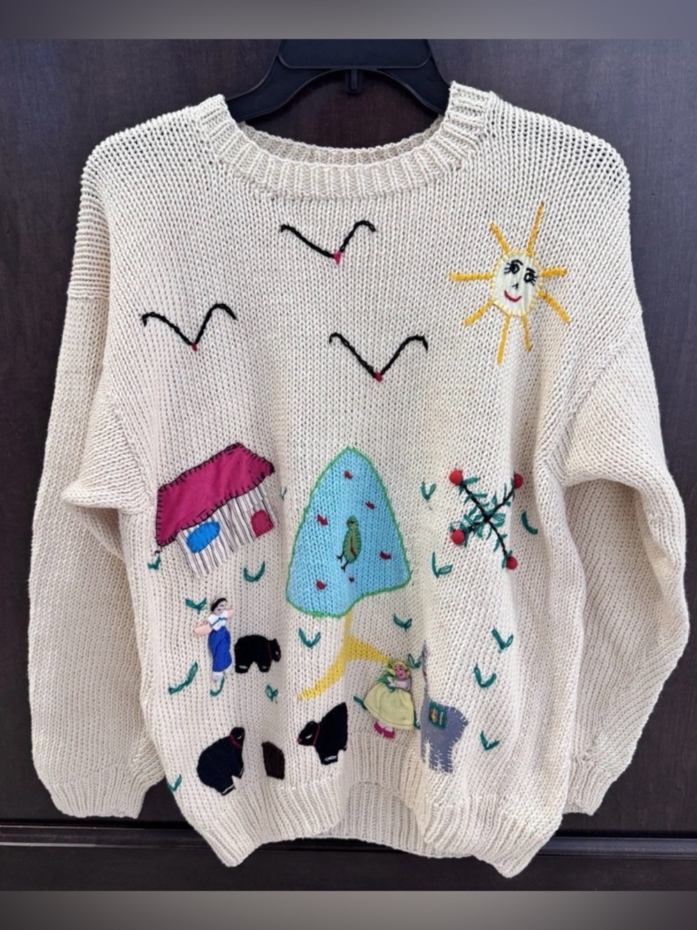 VTG Women’s Cream Knit Embroidered Peruvian Folk Sweater